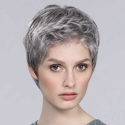 Ellen Wille | Kunsthaarperücke | Risk Sensitive